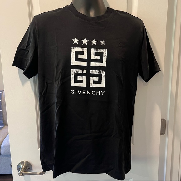 *NEW* GIVENCHY Slim Fit  t-shirt - Picture 3 of 11